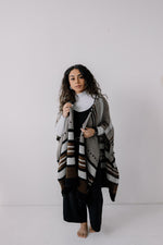 Knit Pattern: Terrain Poncho